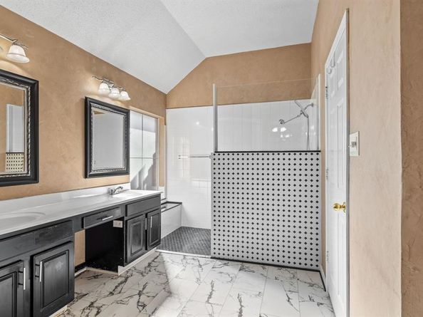 2602  Logan Drive , Mansfield Texas 76063