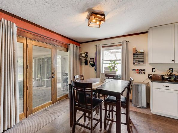 1809 N Trinity Road , Denton Texas 76208