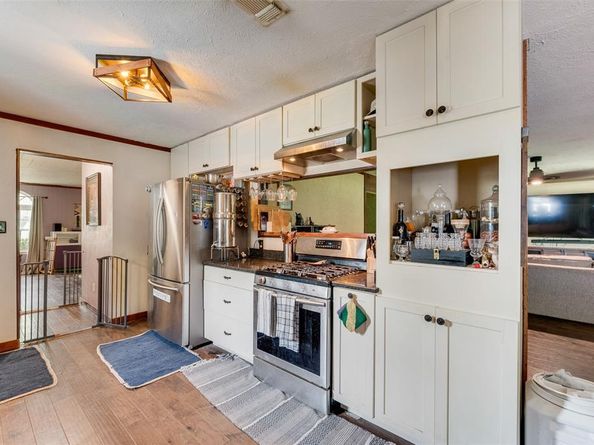 1809 N Trinity Road , Denton Texas 76208