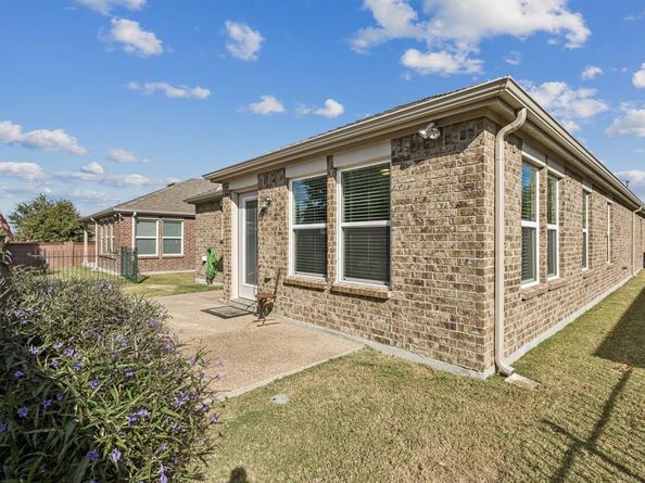 7673  Gulf Breeze Lane , Frisco Texas 75036