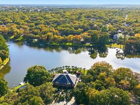 2910  Lakeshore Court , Arlington Texas 76013