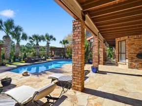 2910  Lakeshore Court , Arlington Texas 76013