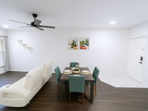 5550  Spring Valley Road  E22, Dallas Texas 75254