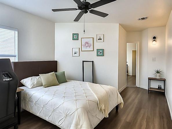 5550  Spring Valley Road  E22, Dallas Texas 75254