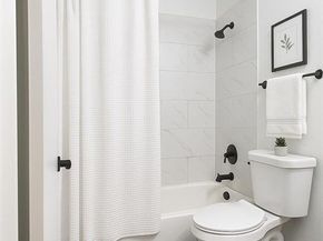 5550  Spring Valley Road  E22, Dallas Texas 75254