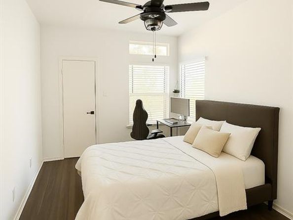 5550  Spring Valley Road  E22, Dallas Texas 75254