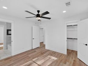 2203  Foxcroft Circle , Denton Texas 76209