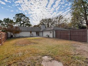 2203  Foxcroft Circle , Denton Texas 76209