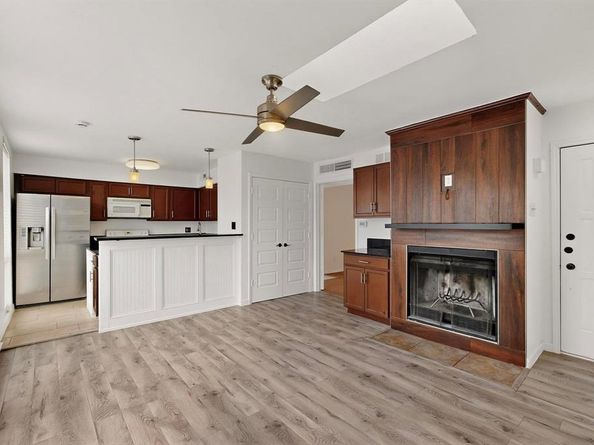 7522  Holly Hill Drive  14, Dallas Texas 75231