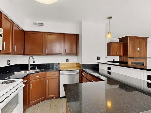 7522  Holly Hill Drive  14, Dallas Texas 75231