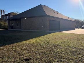 4274  Elkins Avenue , Lancaster Texas 75134