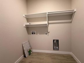 4274  Elkins Avenue , Lancaster Texas 75134