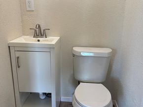 428 N State Street , Lancaster Texas 75146