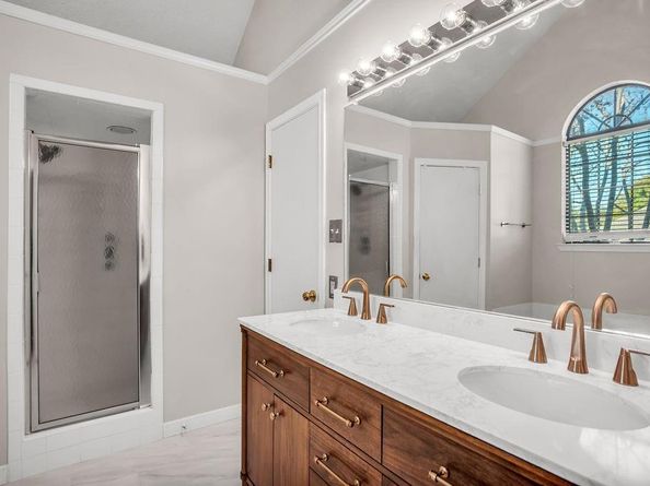 1208  Derby Run , Carrollton Texas 75007