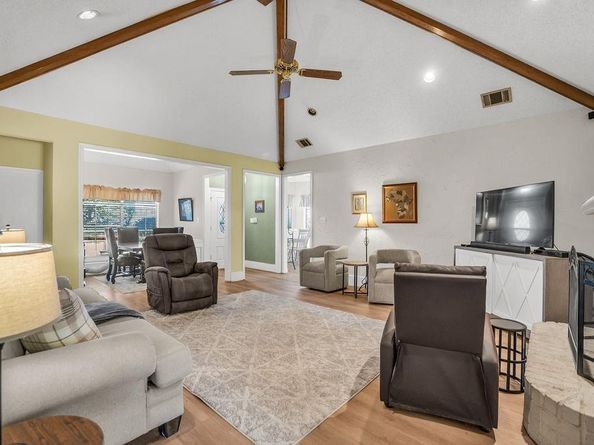 1208  Derby Run , Carrollton Texas 75007