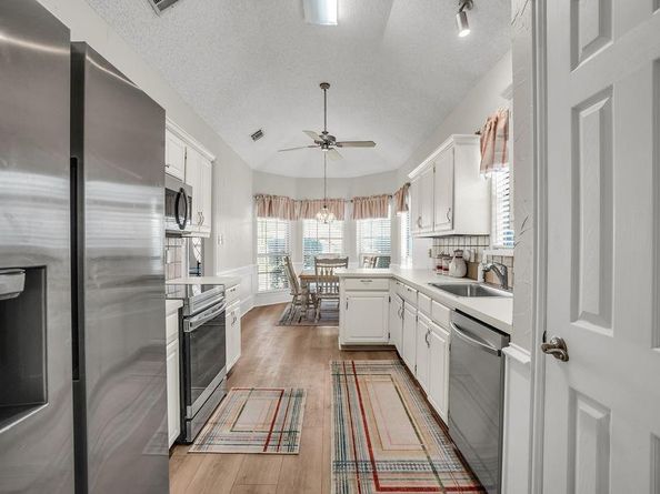 1208  Derby Run , Carrollton Texas 75007