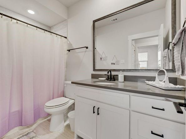 2610  La Cala Drive , Grand Prairie Texas 75054