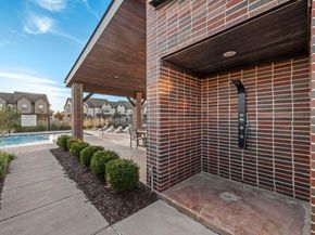 2610  La Cala Drive , Grand Prairie Texas 75054