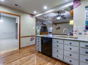 2722  Big Oaks Drive , Garland Texas 75044