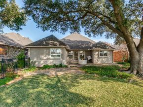 2722  Big Oaks Drive , Garland Texas 75044
