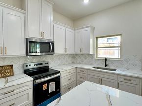 1307  Clinton Avenue , Fort Worth Texas 76164