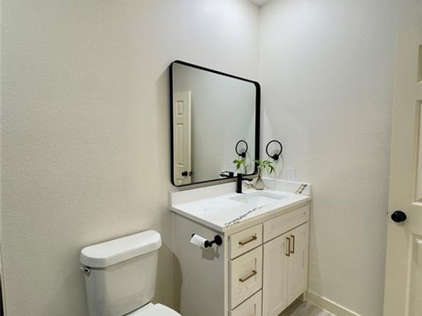 1307  Clinton Avenue , Fort Worth Texas 76164