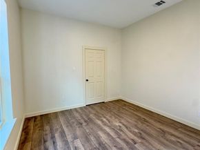 1307  Clinton Avenue , Fort Worth Texas 76164