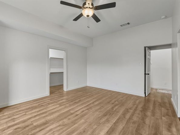 1307  Clinton Avenue , Fort Worth Texas 76164