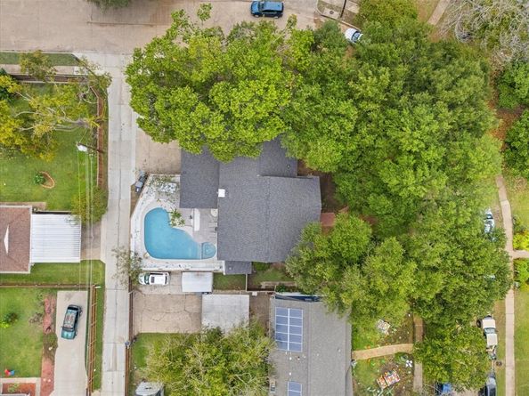 3614  Parader Court , Dallas Texas 75228