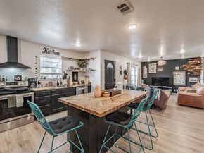 3305  Swan Street , Haltom City Texas 76117