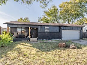 3305  Swan Street , Haltom City Texas 76117