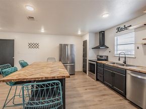 3305  Swan Street , Haltom City Texas 76117