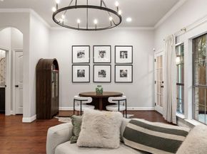 8815  Tudor Place , Dallas Texas 75228