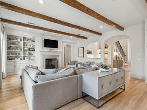 6622  Blue Valley Lane , Dallas Texas 75214