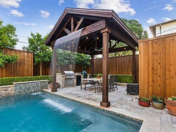 6622  Blue Valley Lane , Dallas Texas 75214