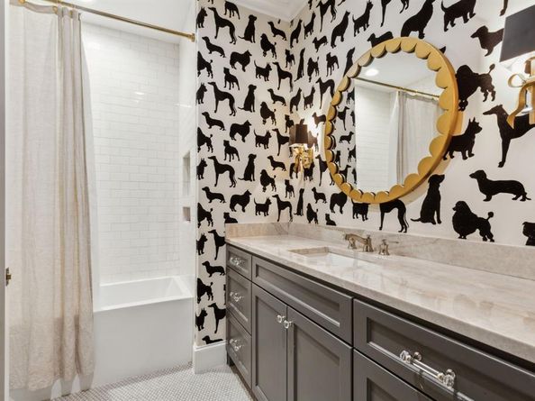 6622  Blue Valley Lane , Dallas Texas 75214