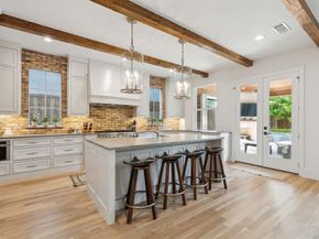 6622  Blue Valley Lane , Dallas Texas 75214