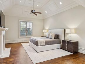 2  Bretton Creek Court , Dallas Texas 75220