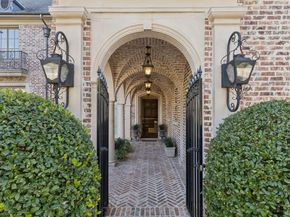 2  Bretton Creek Court , Dallas Texas 75220