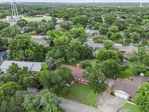 204  Cacti Drive , Lakeside Texas 76108