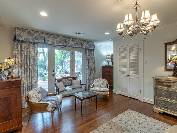 5356  Southern Avenue , Dallas Texas 75209