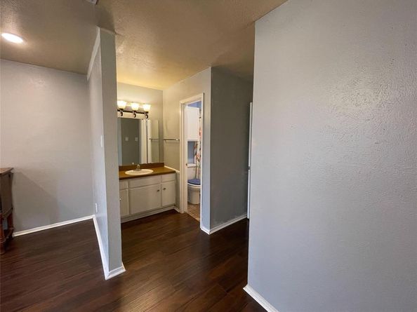 13943  Brookgreen Drive , Dallas Texas 75240