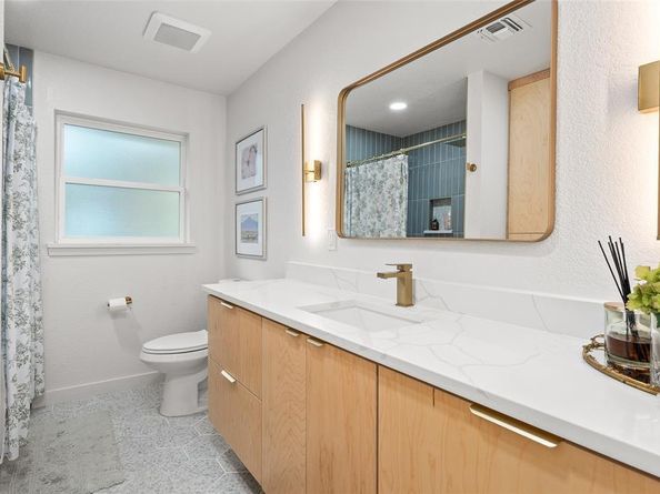 3821  Harlanwood Drive , Fort Worth Texas 76109