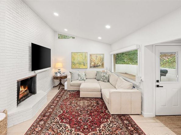 3821  Harlanwood Drive , Fort Worth Texas 76109