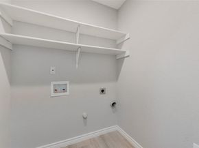 1040  Eagle Drive , DeSoto Texas 75115