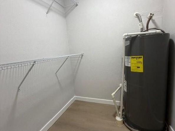 9747  Whitehurst Drive  168, Dallas Texas 75243