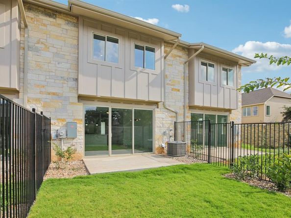 300, 302, 304  Tesla Circle , Round Rock Texas 78681