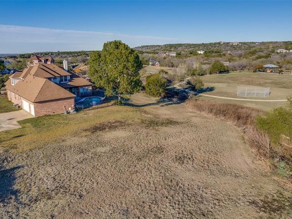 2436  Clear Creek Court , Cedar Hill Texas 75104