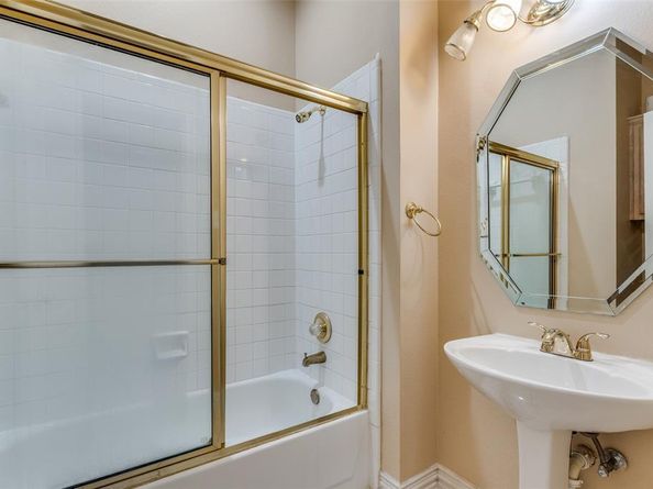 2436  Clear Creek Court , Cedar Hill Texas 75104