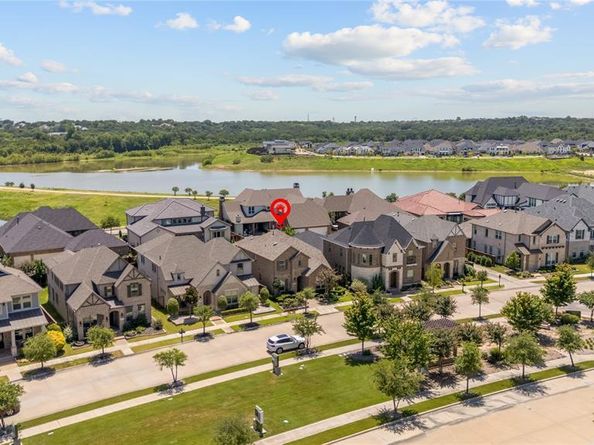 1330  Viridian Park Lane , Arlington Texas 76005